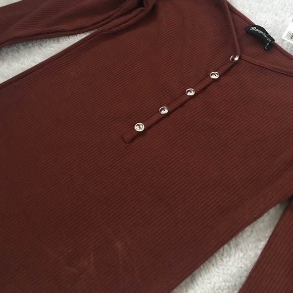 Off the shoulder body suit - Picture 2 of 4